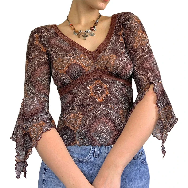 

Hirigin Women Retro Style Chic Grunge Aesthetic Streetwear Y2k Vintage Floral Print Long Sleeve Crop Top Slim Knitted T Shirt