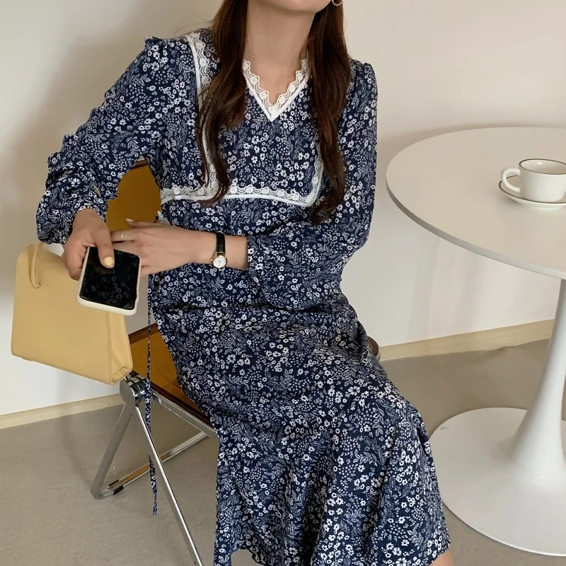 

Elegant Floral Woman Mermaid Dress Lace Patchwork V-neck Long Sleeve Dresses 2021 Spring New Vestido Feminimo