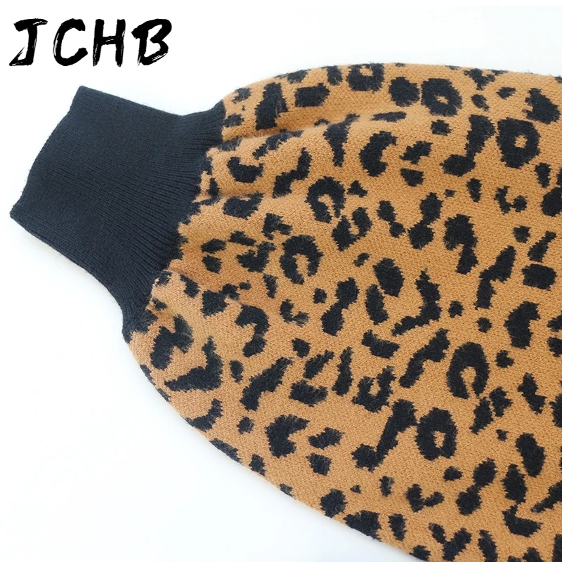 

SHZQJCHB Streetwear Leopard Sweater Women Batwing Long Sleeve Loose Ladies Tops Fashion Knitted Pullover Hooded Sweaters Femme