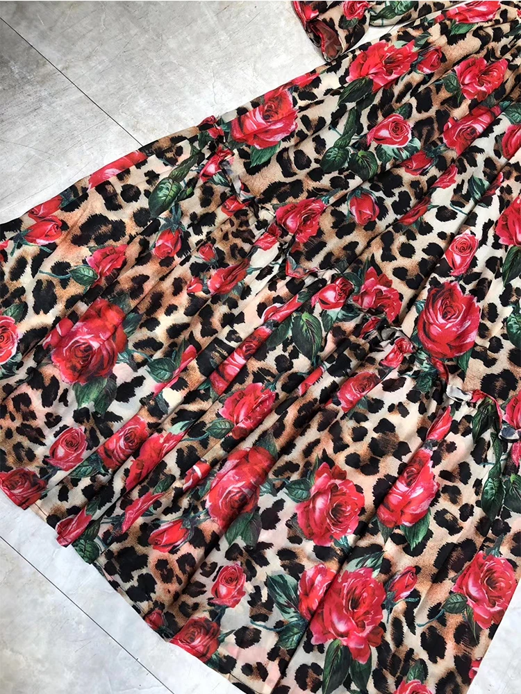 

High collar, retro print, leopard print, elastic high waist, loose frills, big hem dress, ladies' autumn new style long