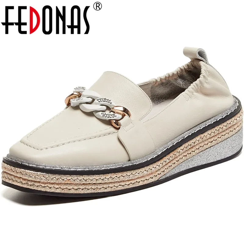 FEDONAS/женские туфли на платформе с металлическим украшением Туфли лодочки из