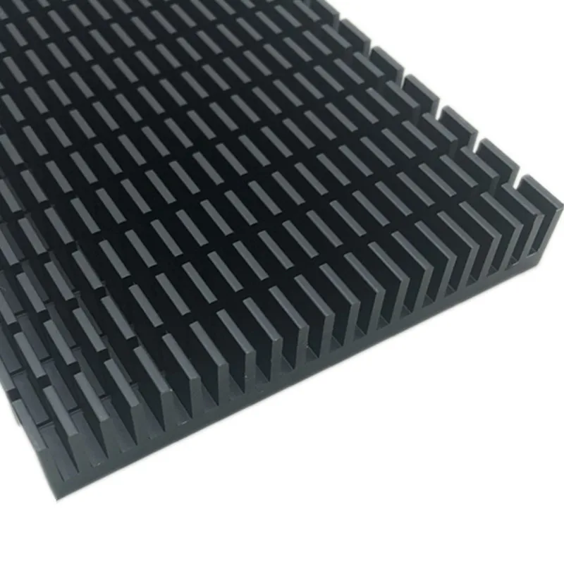 

Радиатор для нагревательной панели 150*93*15 мм, алюминиевый зеркальный черный радиатор от производителя