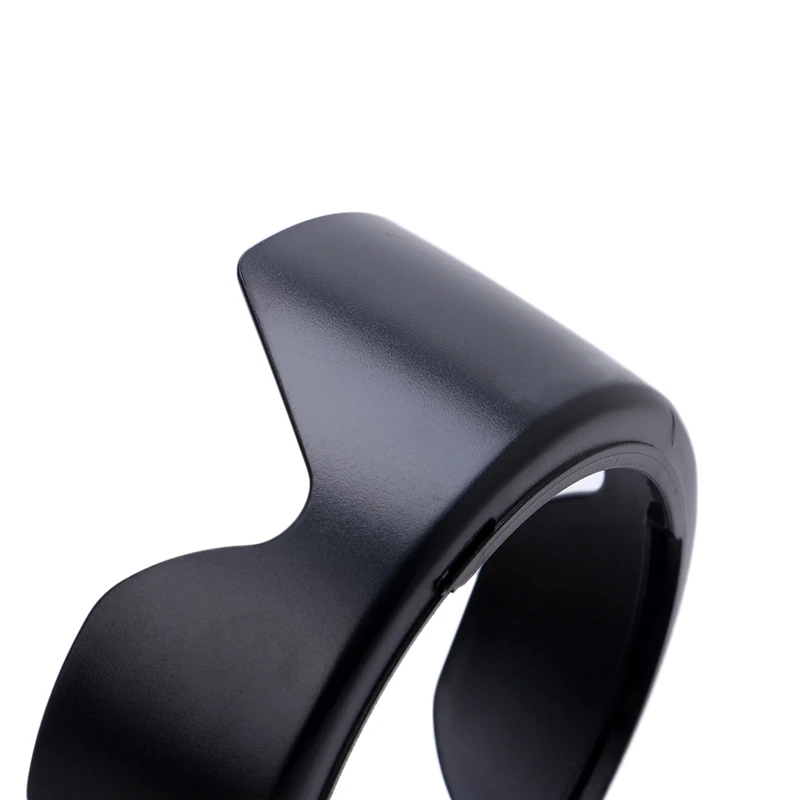 

EW-73B Camera Lens Hood For Canon EF-S 18-135mm F3.5-5.6 IS B85B