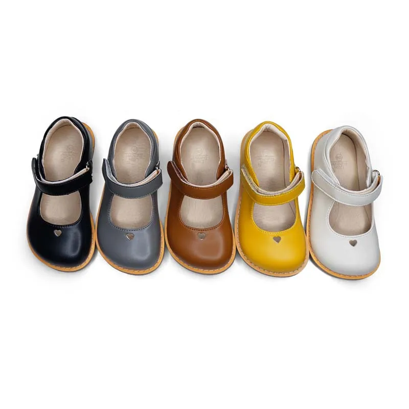 Sweet Girls Sandals Lovely Heart-shaped Soft and Breathable Children Shoes Party Princess kids | Детская одежда и обувь