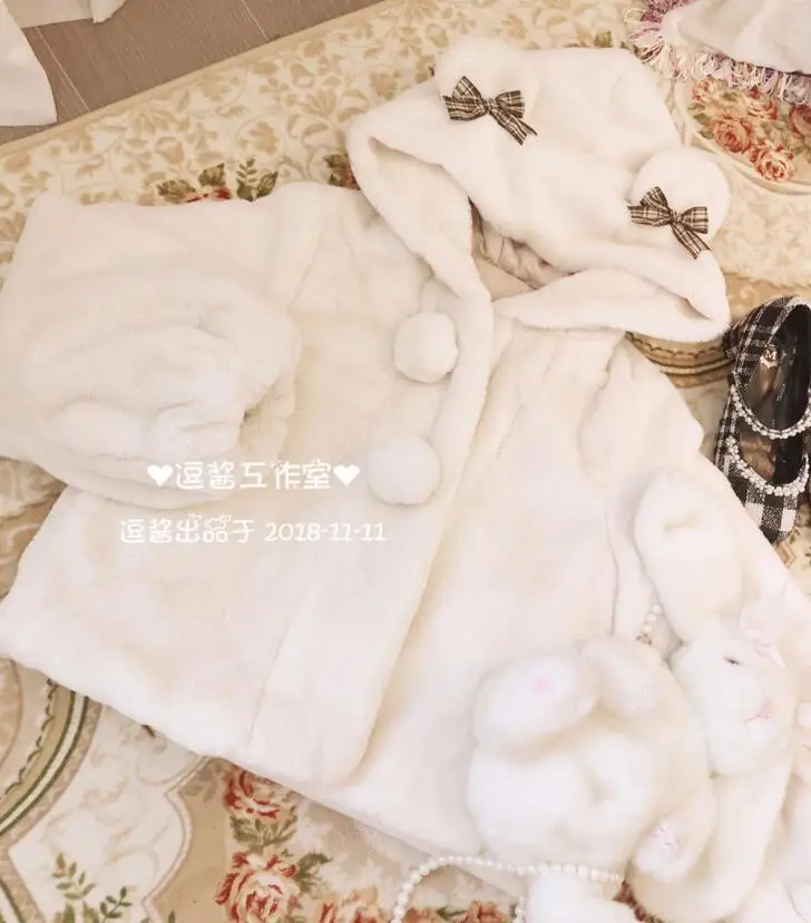 Milk Bear Супер каваи милые женские из искусственного меха лук медведь уши пушистый с капюшоном короткое пальто Зимняя Толстая Молоко Кофе Медведь одежда в стиле Лолиты куртка - Цвет: Milk Bear