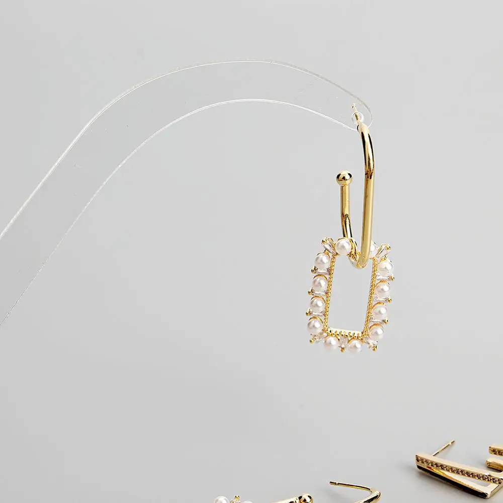 Держатель для сережек гвоздиков из прозрачного акрила специальный инструмент