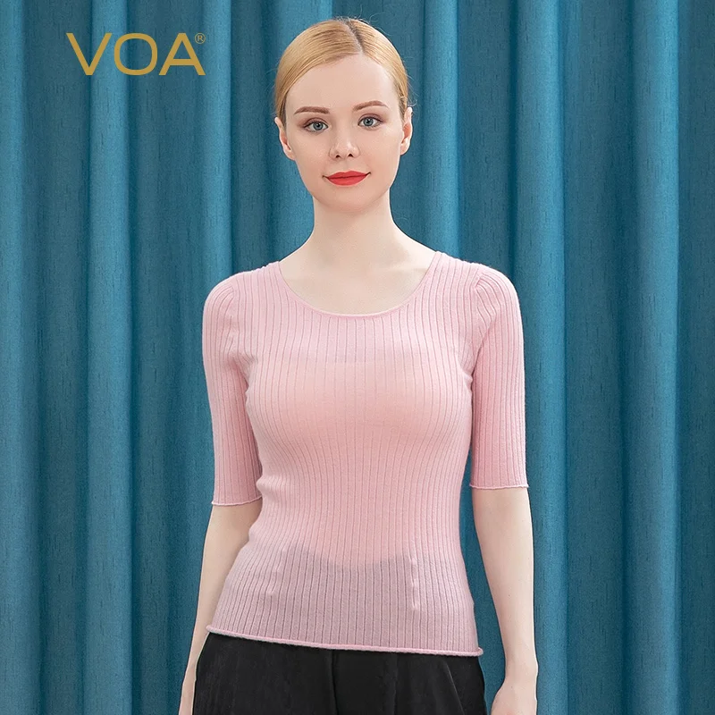 

VOA Worsted Cashmere Solid Color Soft Round Neck Concave-convex Strip Simple Slim Five-point Sleeve Straight Pullover RB1052