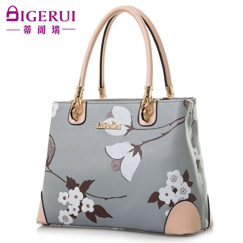 

2021New Leisure Fashion Trend Female Shoulder Handbag Retro Simple High-Capacity Dual-Use Package