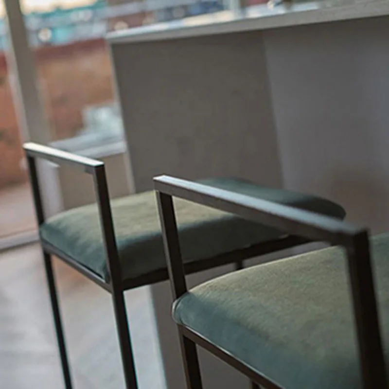 Барные стулья в скандинавском стиле 4 цвета креативные сиденья высотой 66/76 см