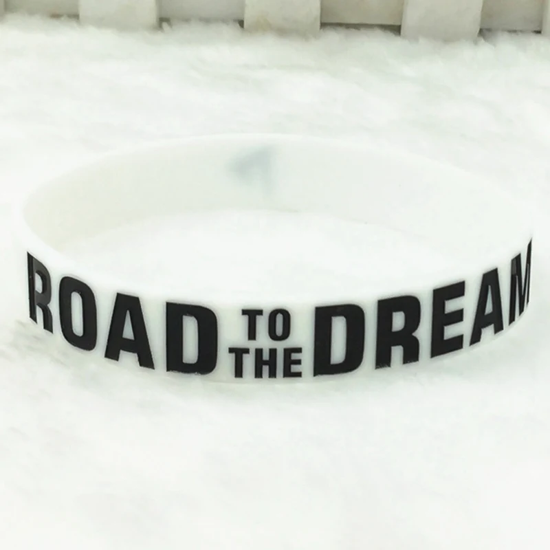 

"Road To The Dream""never Give Up"Motivational Bracelets Silicone Rubber Band Elastic Inspirational Bracelets Gifts