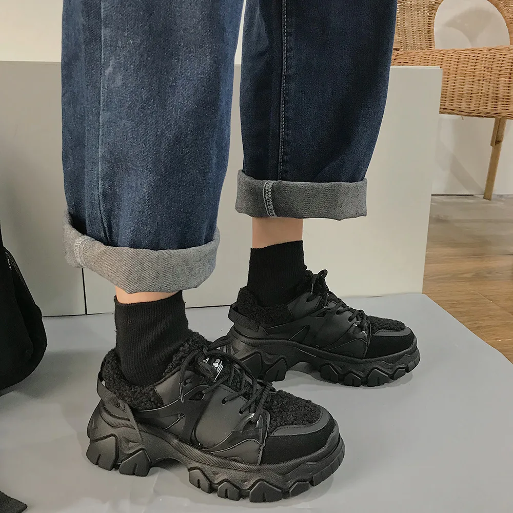 Женские повседневные кроссовки на платформе однотонная бархатная женская обувь