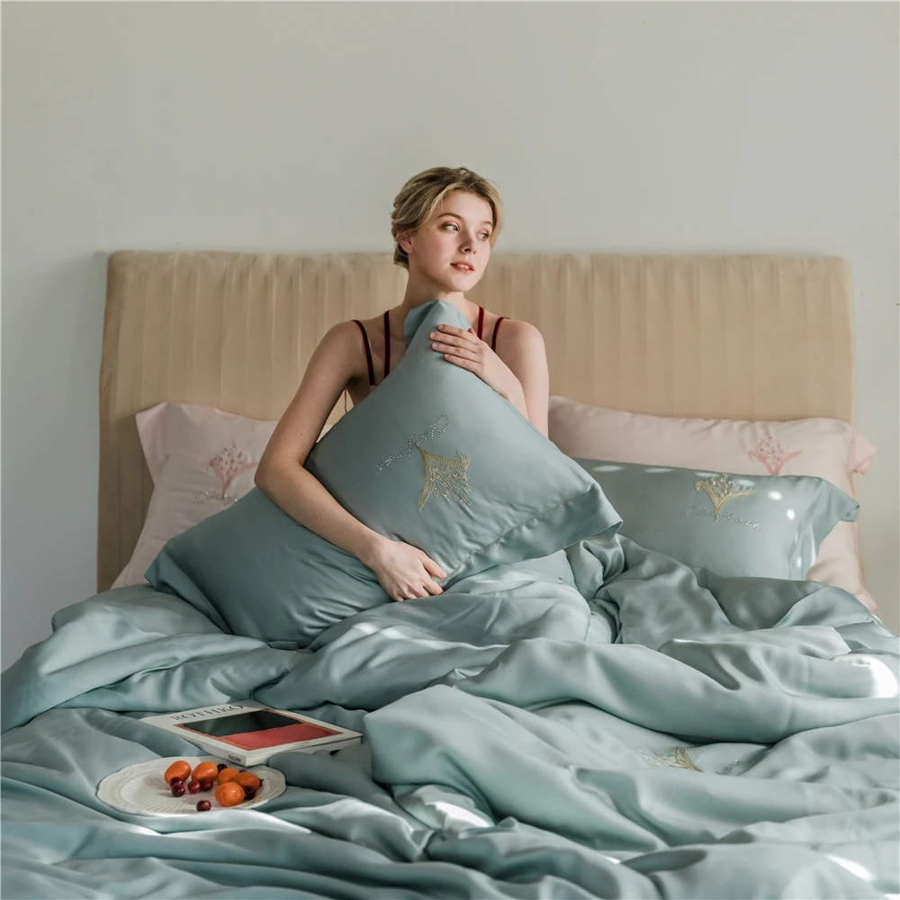 Kopen Elegant Lichtblauw 4 Stuk Beddengoed Sets Tencel Lyocell Zijdezacht Kussensloop Dekbedovertrek Laken Delicate Hot Boren Orchidee