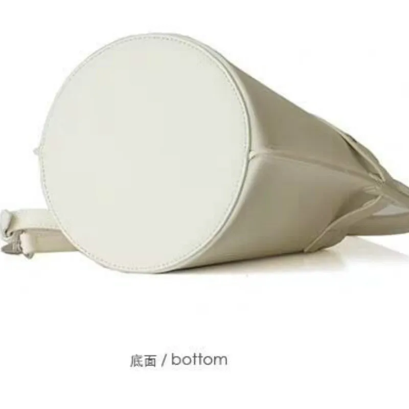 

Make up bags satchels Bucket bag 2020 new portable messenger shoulder bucket bag simple and versatile bucket bag handbag woman