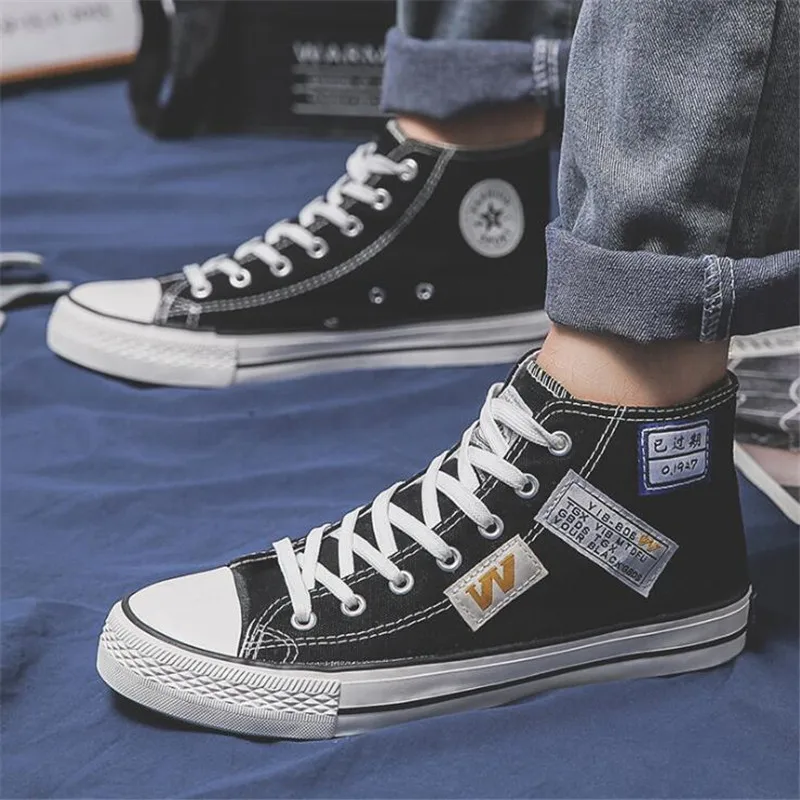 

New men's sneakers fashion large size breathable lightweight comfortable non-slip flat bottom couple casual shoes shoes men