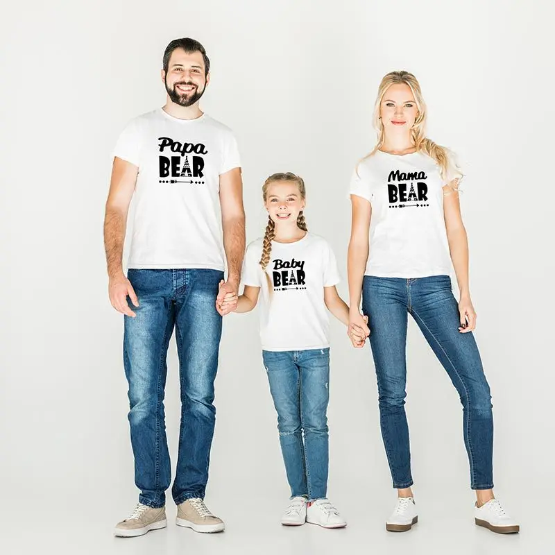 

Летняя футболка с надписью «мама»