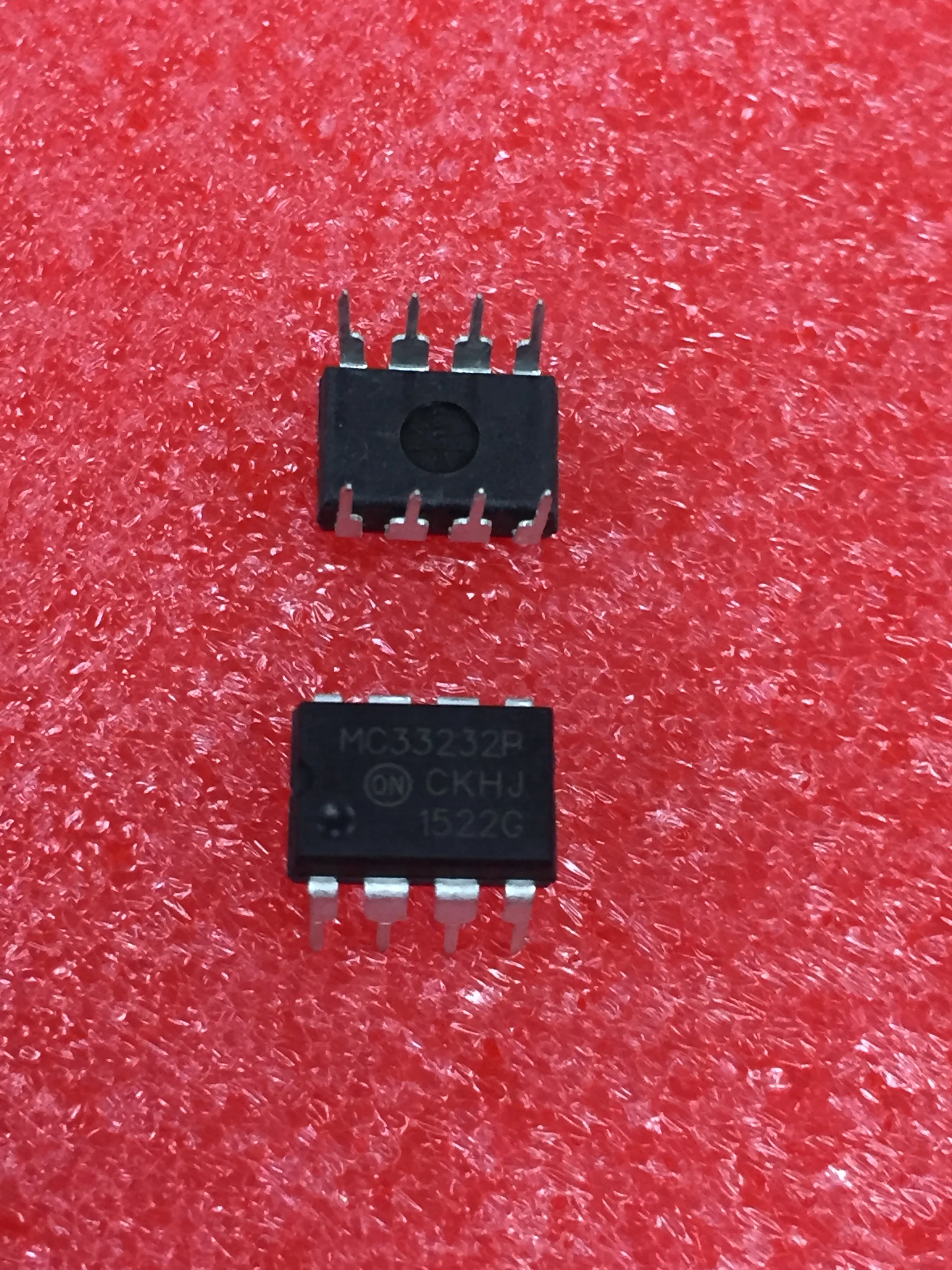 

MC33232P новый импортный оригинальный