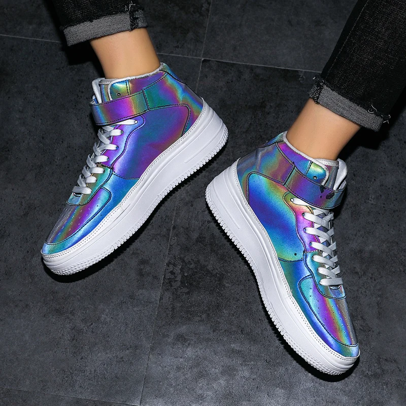 Мужские кроссовки с высоким берцем для катания на скейтборде отражающими