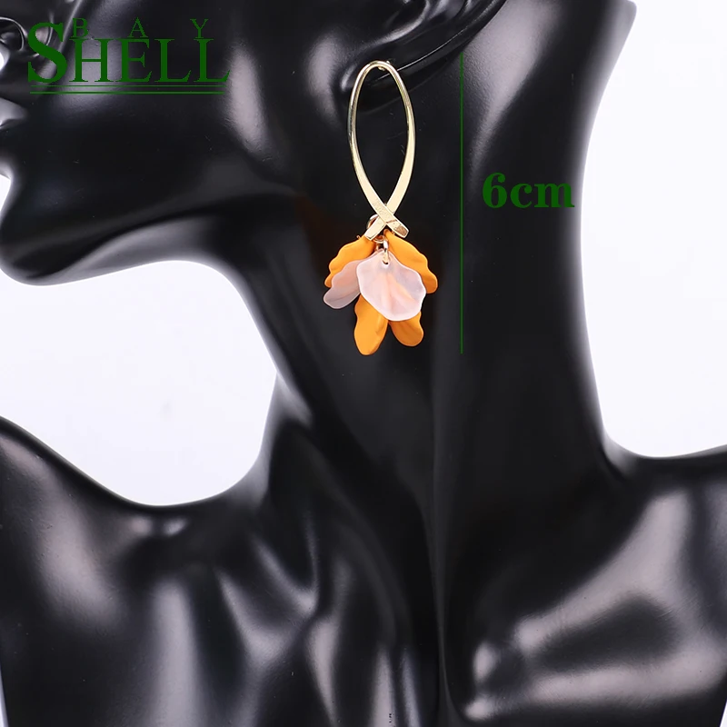 Женские богемные серьги с цветком длинные висячие лепестками эффектные