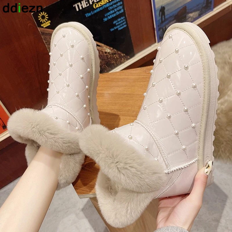 

Women Snow Boots Ladies Plush Short Ankle Platform Boots Shoes For Women 2021 Winter Furry Round Toe Rubber Female Shoes