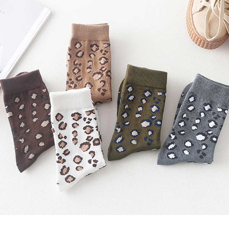 New Fashion Women Leopard Print Socks Spring Autumn High Street Popular Leopard Socks Sexy Wild Trendy Animal Print Warm Socks
