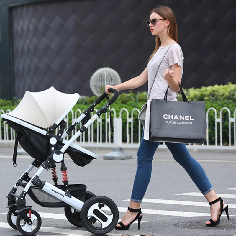 Двухместная детская коляска может быть разделена и сидеть лежать высоко пейзаж