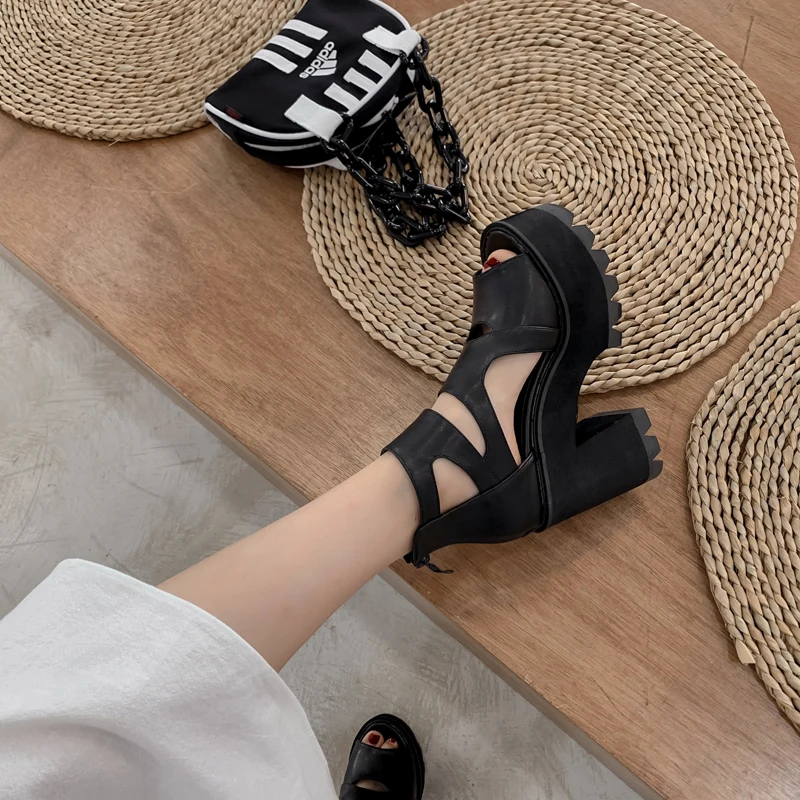 Женские сандалии-гладиаторы на платформе с открытым носком LJB118 | Обувь