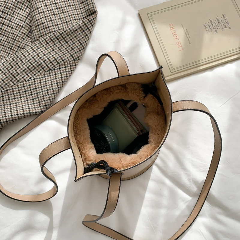 

Vintage Bucket Bags Women Solid Color Shoulder Bag Casual Drawstring Messenger Bags Totes Ladies Luxury Pu Leather Crossbody Bag