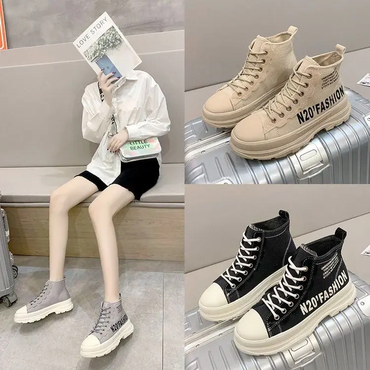 

Women Lace Up White Soft Leather Motorcycle Shoes Warm Non-slip Waterproof Boots Wind Genuine Leather Thick Short Boots