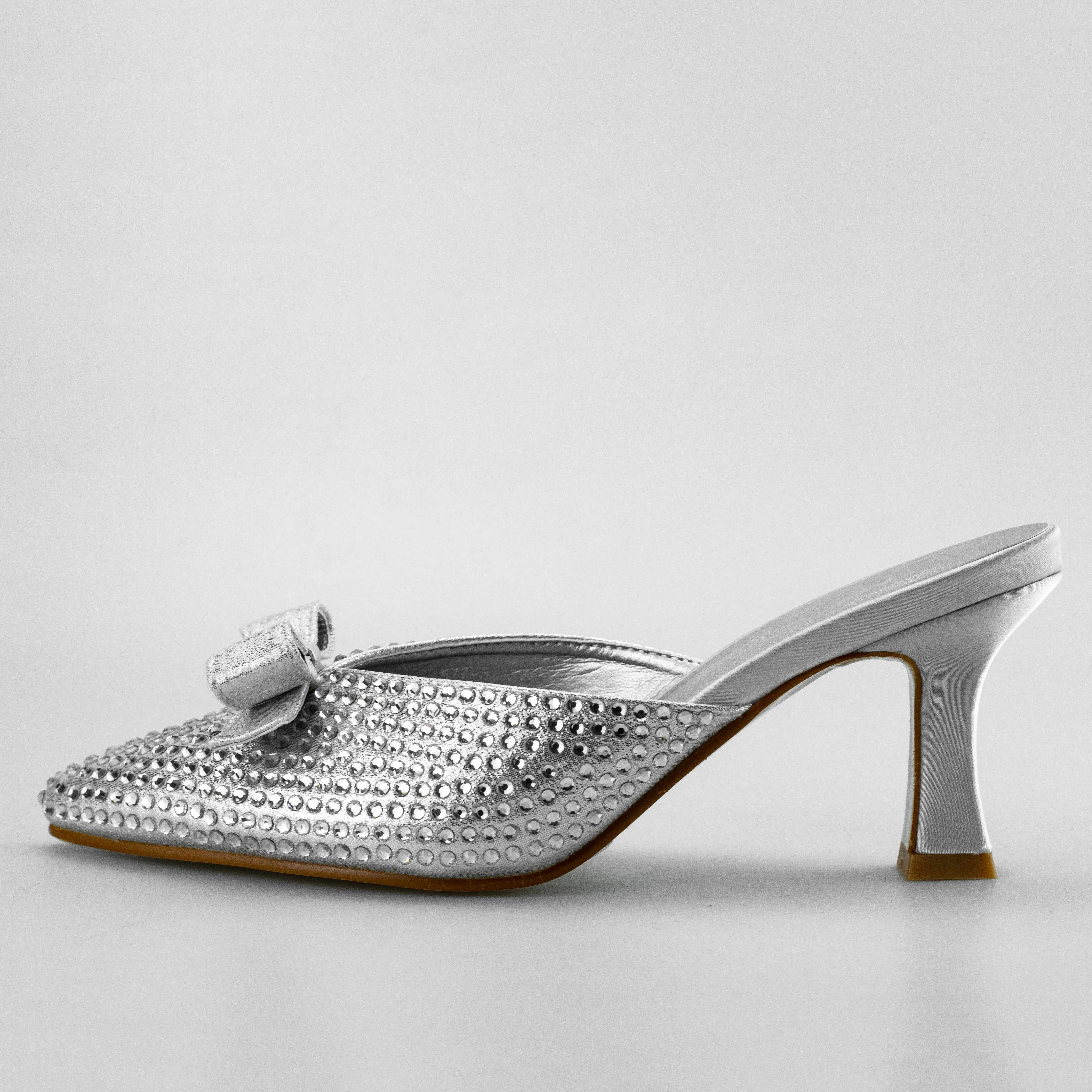 New Chic Female Shoes 577-3 Lady Footwear Gold Bowknot Black Green Silver Summer Pumps Thin Heels Silvery Women Mules Sandals