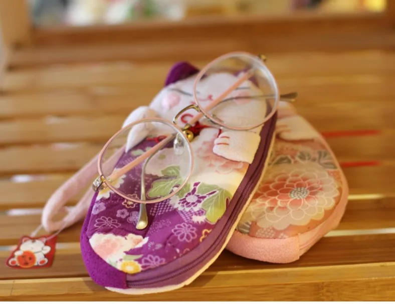 Япония Lucky Cat телефон сумка очки коробка 17x7,5x3 см Упаковка из 10 тканевых упаковочных мешков