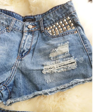 Заклепки в виде пирамиды серебристые 12 мм 1000 шт. | Дом и сад