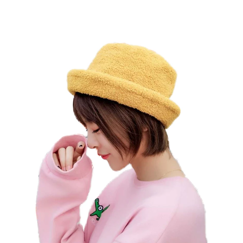 Женская стильная зимняя шапка ведро Толстая теплая одноцветная с плоским верхом