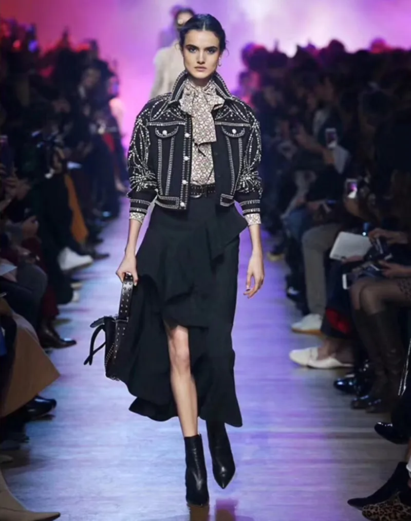 Женская Осенняя куртка бомбер Новая женская с керамическими заклепками в форме