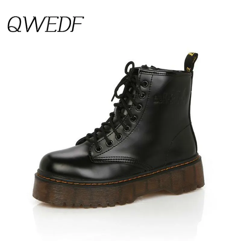 Botas/женские ботильоны в байкерском стиле Женские ботинки на танкетке со