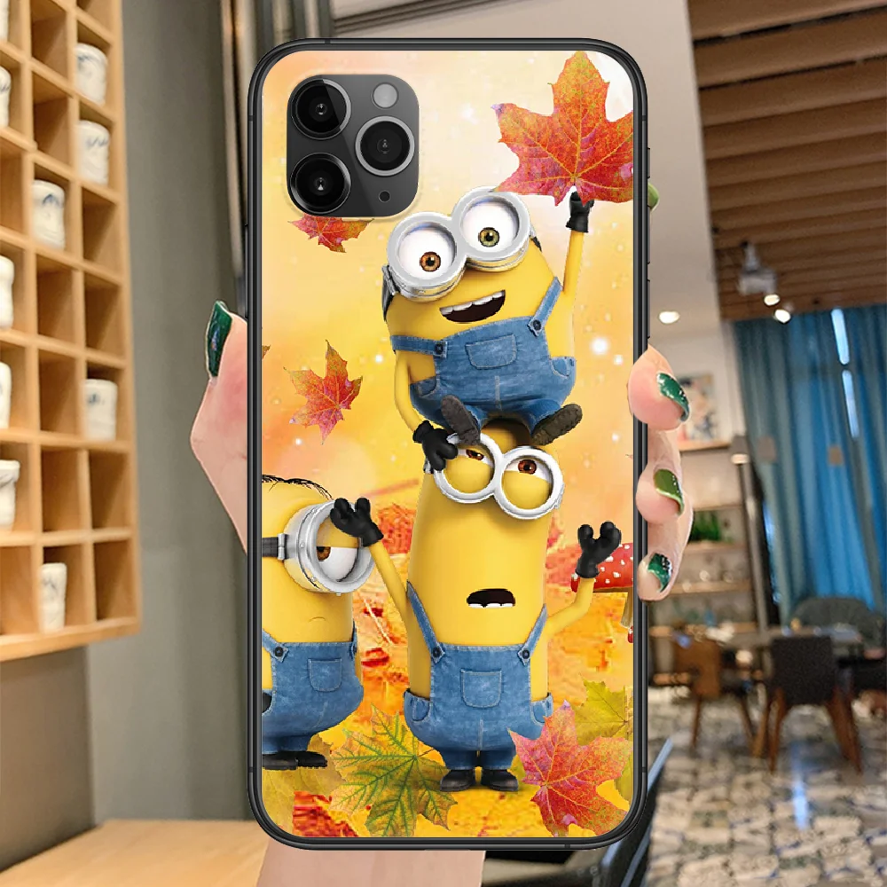 

Cartoon Miniones Lovely Phone Case Cover Hull For iphone 5 5s se 2 6 6s 7 8 12 mini plus X XS XR 11 PRO MAX black fashion