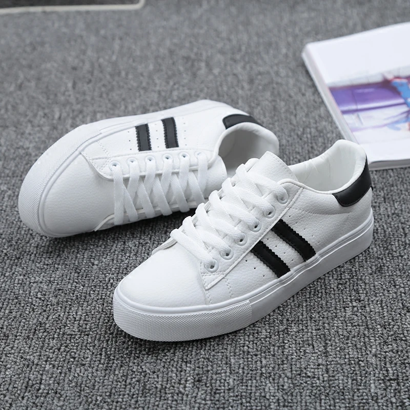 

Timalina Woman New Fashion Spring Casual Platform Striped PU Leather Classic Cotton Women Casual Lace-up Winter Shoes Sneakers