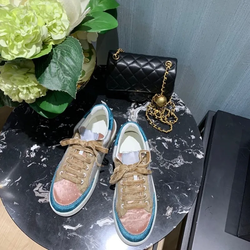 

Velvet Breathable Sport Shoes Women Sneakers 2020 New Collection Mixed Colored Women Lace Up Flats Running Shoes For Fall Winter