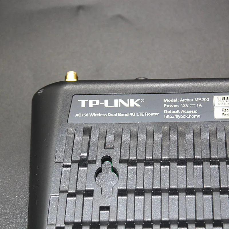 Беспроводной роутер новый TP-LINk Archer MR200 с антенной 4G CPE AC750 LTE 300 Мбит/с Cat4 |