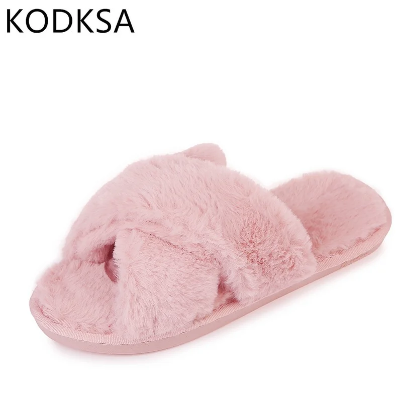 

2021 New Warm Plush Slippers Women Comfortable Faux Fur Cross Interior Floor Smooth Soft Furry Shoes Flip-flops