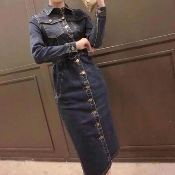 Женское джинсовое платье с карманами элегантное винтажное из денима модель AH780