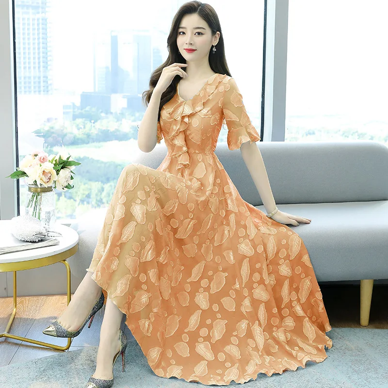 

Spring/summer 2021, the new Korean version of the large size slim seven-sleeve jacquard chiffon dress has a long skirt