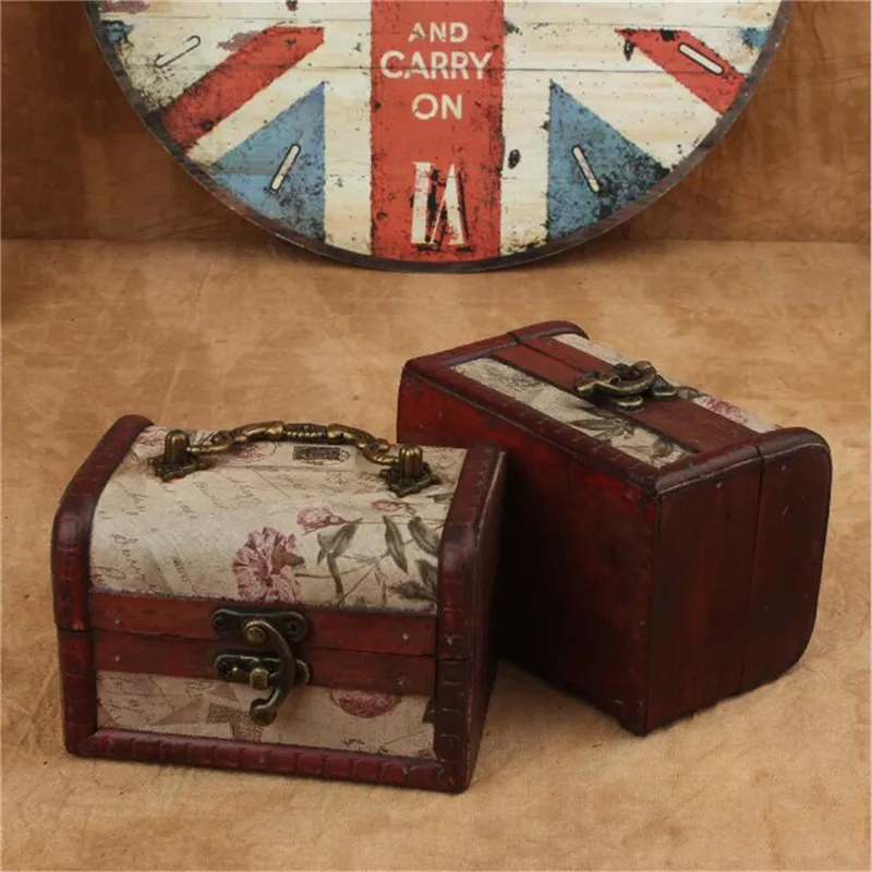 

Flowers And Plants With Handle Lock Jewelry Box Retro Storage Box