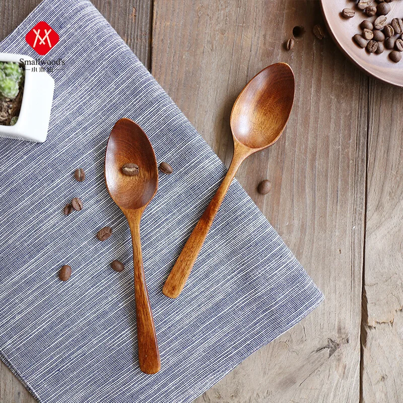 Деревянная ложка в японском стиле с длинной ручкой из массива дерева для еды