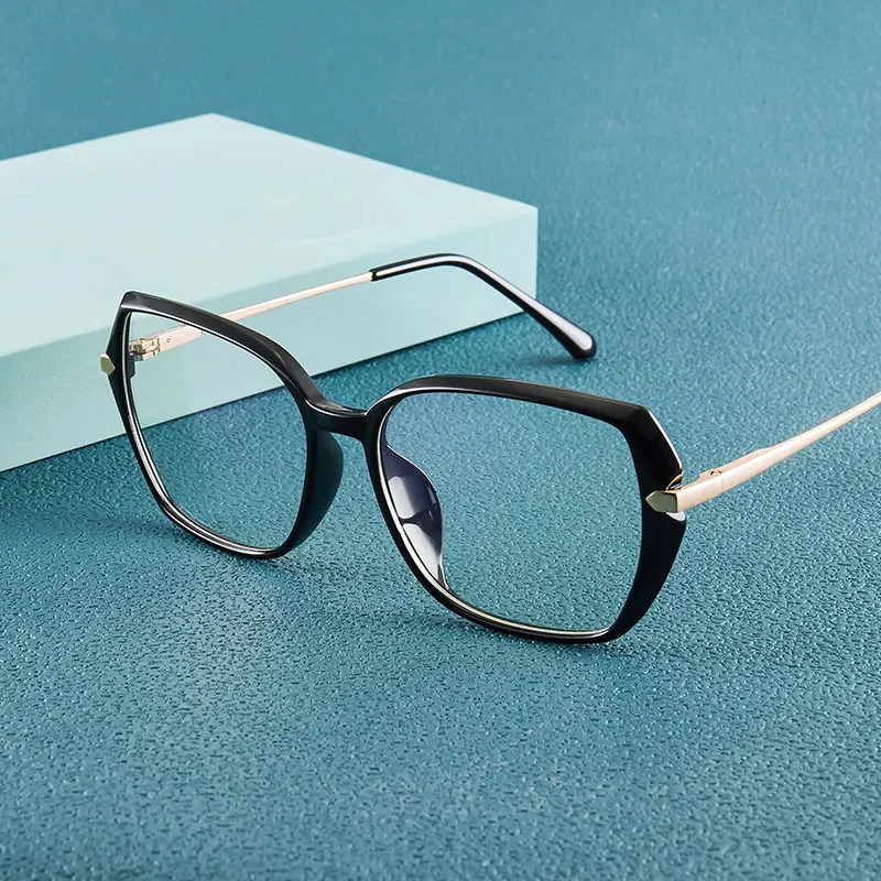 

Full Rim TR90 Frame Glasses For Man and Woman Large Frame Retro Metal Spring Hinges Myopia Spectacles