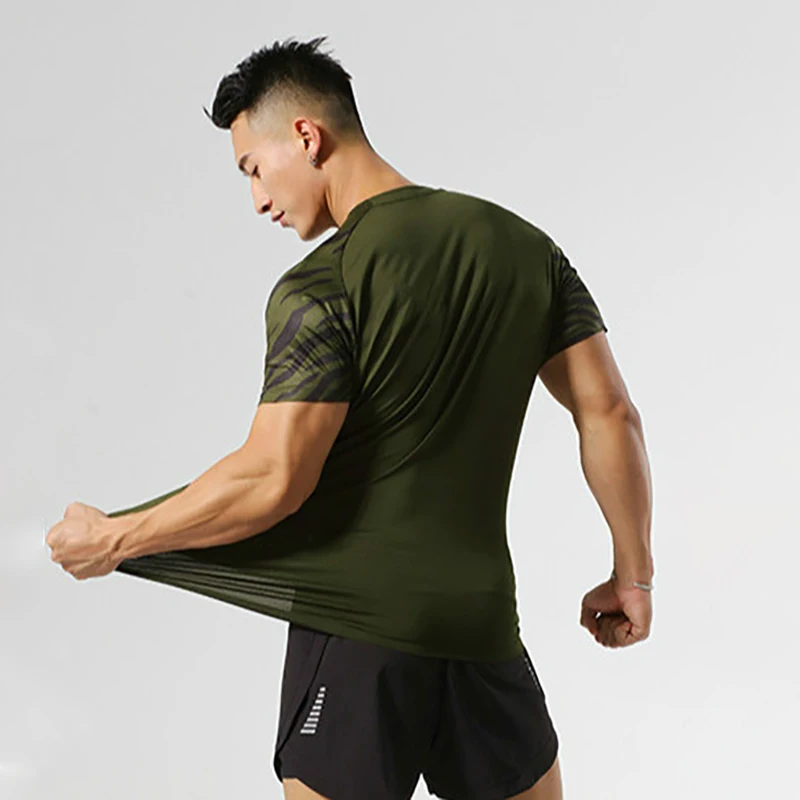 Стрейчевые топы для тренировок в стиле пэчворк Спортивная футболка фитнеса