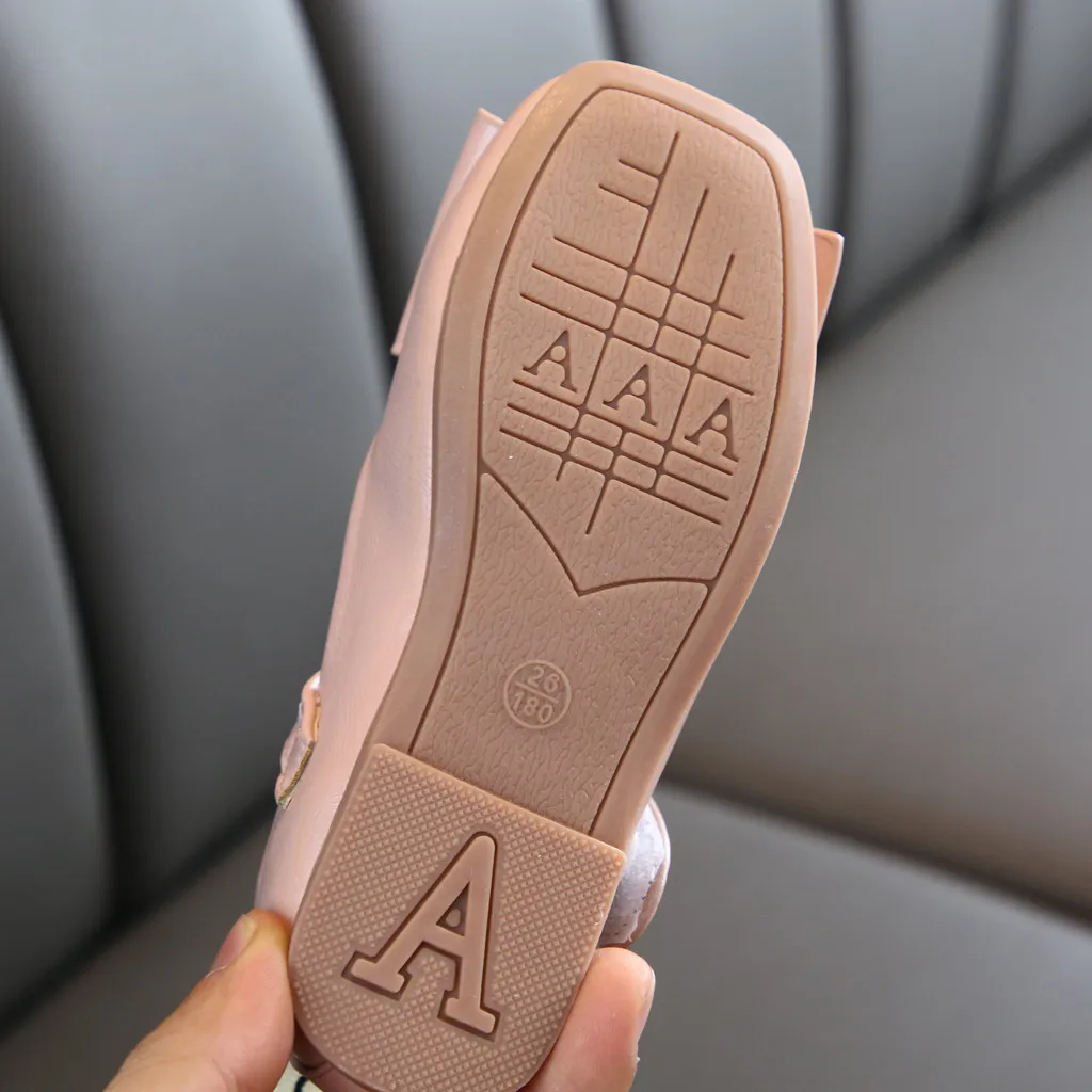 Новинка детская обувь принцессы для девочек модные кожаные тонкие сандалии с