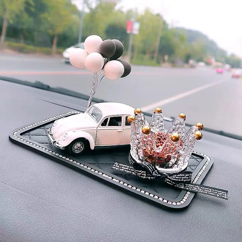 

Модель автомобиля из сплава, аксессуары для украшения автомобиля, интерьер автомобиля, духи, украшение торта, подарок на день рождения, укра...