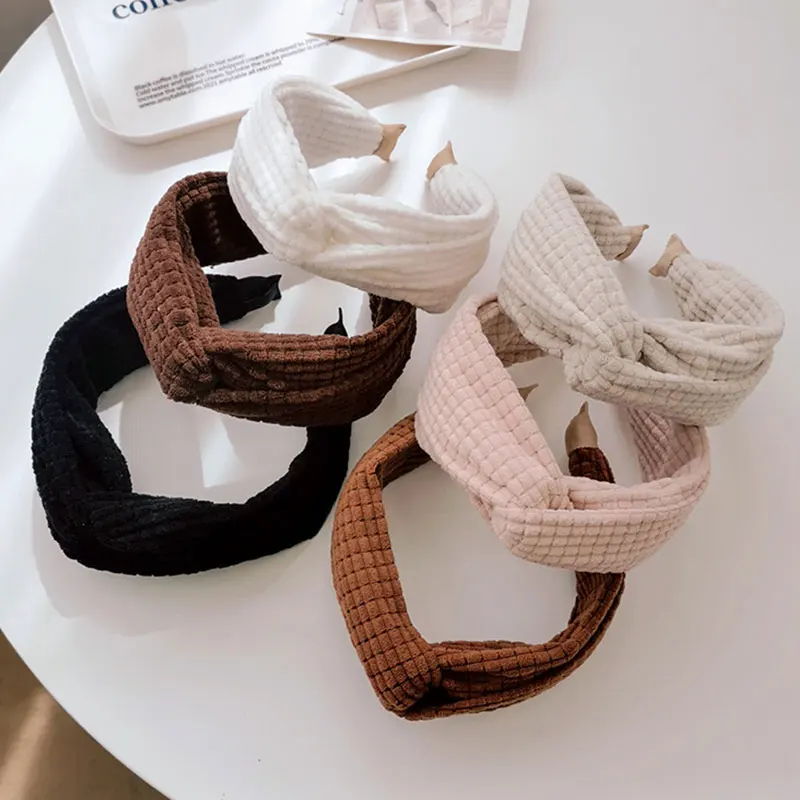 

Autumn And Winter Korean Headband Solid Color Woolen Cloth Knotted Hairband Wide-brimmed Fashion Lady Headwear Hair Accessories
