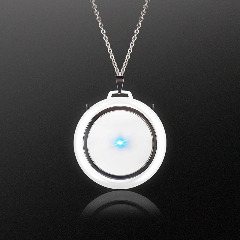 

Portable Air Purifier Portable Car Home Negative Ion Air Purifier Hanging Neck Necklace Small Air Purifier