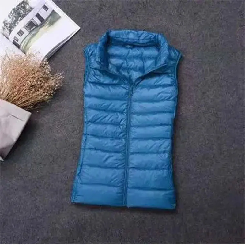 Ultra-light Women's coats Sleeveless White Duck Feather Warm Waistcoat Down Vest Down jacket women spring 2022 feminine coat